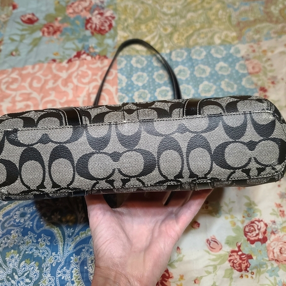 Coach Purse - Picture 3 of 8